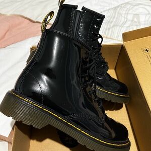 Dr. Martens Black Patent Lamper Boots